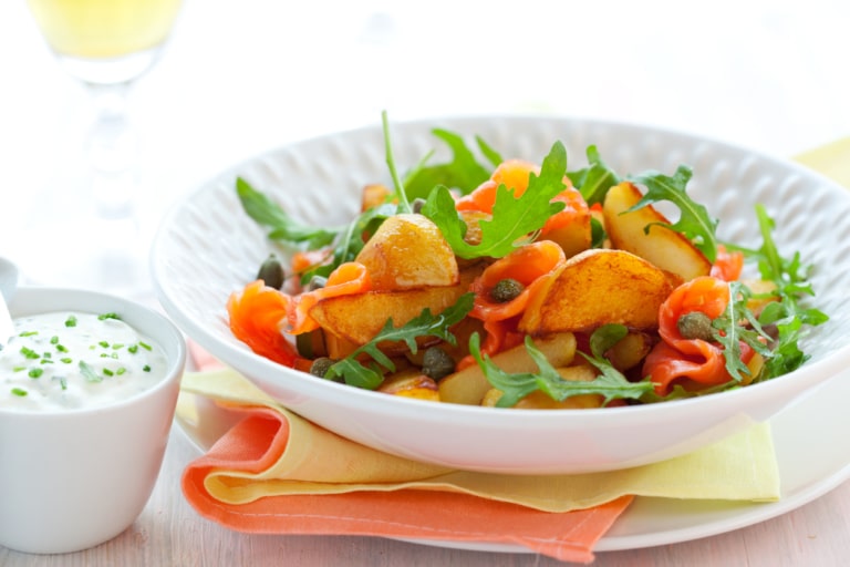 Kartoffelsalat mit Räucherlachs Rezept