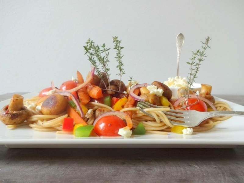 Spaghetti mit glaciertem Röstgemüse